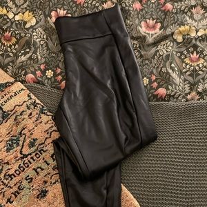 Ricki’s Large Leather Pants Black